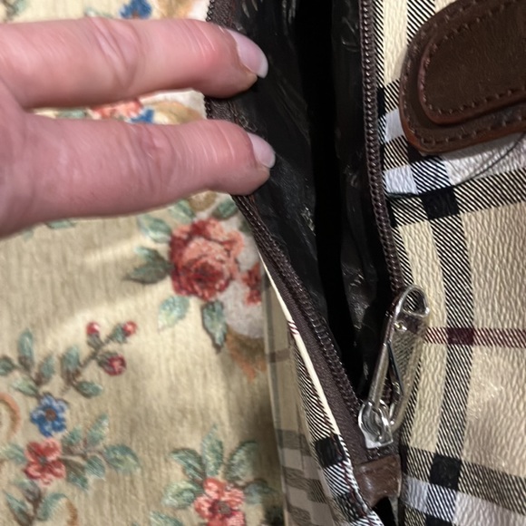 RARE Burberry Haymarket Rolling Luggage Travel Bag Weekender - Picture 13 of 15